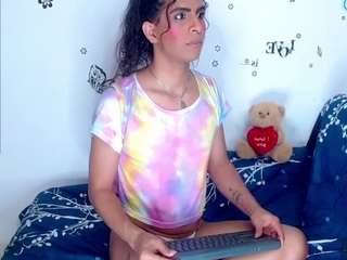 KAREN SOFIA live cam preview