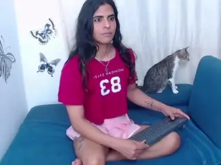KAREN SOFIA's Live Sex Cam Show