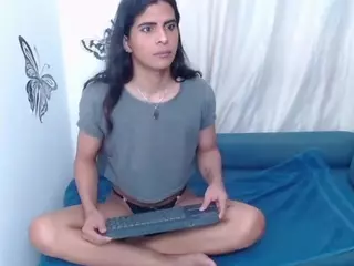 KAREN SOFIA's Live Sex Cam Show