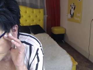 masterleila Live Webcam on CamSoda