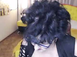 masterleila live cam profile