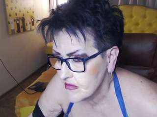 masterleila Live Webcam on CamSoda