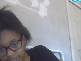 prettylightskin live webcam show