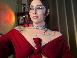 ingaiden's CamSoda show and profile