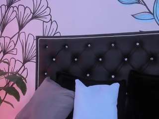 sweet-ariadnaaa Live Webcam on CamSoda