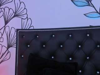 sweet-ariadnaaa webcam