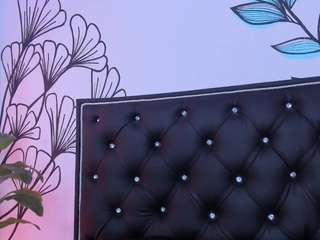 sweet-ariadnaaa Live Webcam on CamSoda