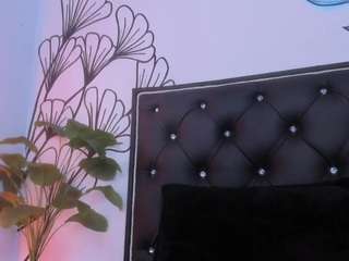 sweet-ariadnaaa webcam