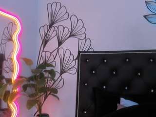 sweet-ariadnaaa webcam