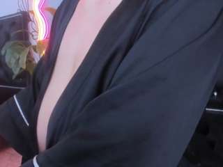 sweet-ariadnaaa webcam