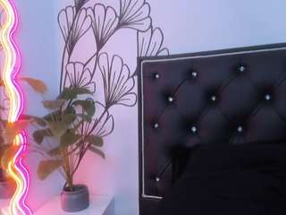 sweet-ariadnaaa live cam profile