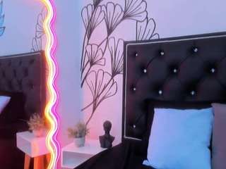 sweet-ariadnaaa webcam