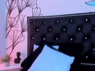 sweet-ariadnaaa webcam