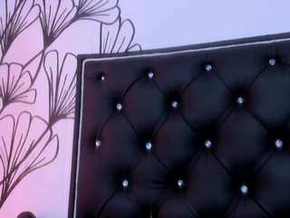 sweet-ariadnaaa webcam