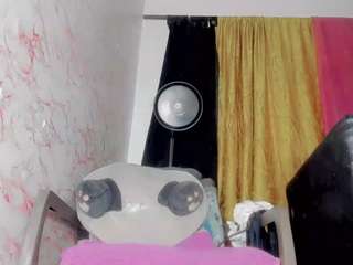 keilaferrer Live Webcam on CamSoda