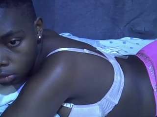 sweet-roxxy webcam