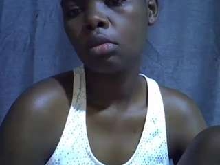 sweet-roxxy webcam