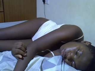 sweet-roxxy Young live webcam