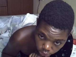 sweet-roxxy Live Webcam on CamSoda