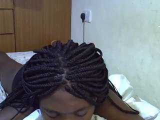 sweet-roxxy Live Webcam on CamSoda