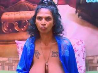 indianva Live Webcam on CamSoda