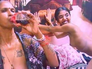 indianva Live Webcam on CamSoda