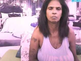 indianva from CamSoda