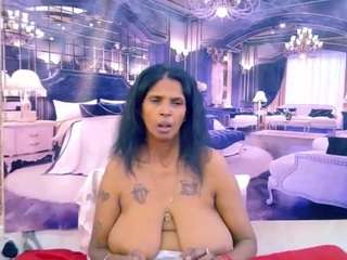 Ten model jest teraz na żywo. indianva