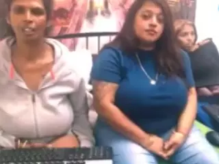 IndianVa's Live Sex Cam Show