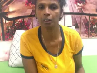 IndianVa's Live Sex Cam Show