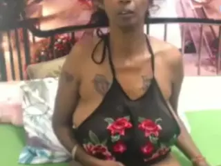 IndianVa's Live Sex Cam Show