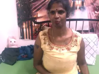 IndianVa's Live Sex Cam Show