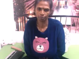 IndianVa's Live Sex Cam Show