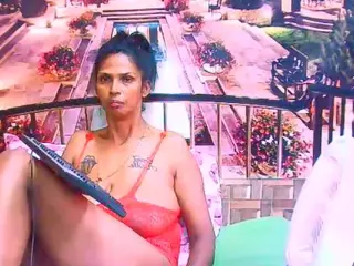IndianVa's Live Sex Cam Show