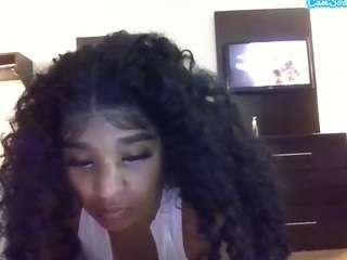 lexi5starxx, recent webcam model, live from Camsoda