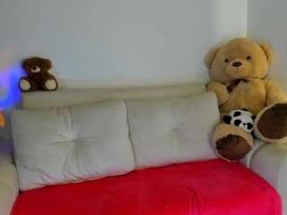  eva-lee18 chat room