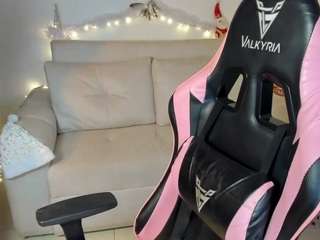 eva-lee18 Live Webcam on CamSoda