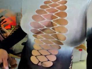 le modèle eva-lee18 est en webcam porno dans un show sur le site camsoda, il possède les tags suivants: anal,no drinking,young adult,toys,tittyfuck,teen-18,squirt,shaved pussy,ride torso,lovense,big tits,latina,fuck machine,dildo,deepthroat,curvy,brown eyes,black hair,hd