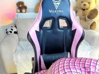 eva-lee18
