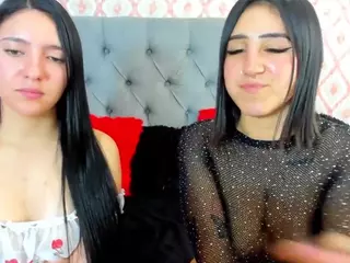 Isa_and_Nata's Live Sex Cam Show