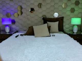 XLindaMilfX