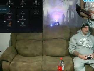 canadaguy1978's CamSoda show and profile