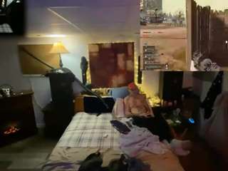 canadaguy1978's CamSoda show and profile