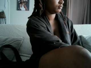 sexiiimamiii23 webcam