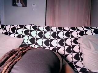 sexiiimamiii23 webcam