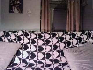 sexiiimamiii23 webcam