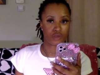 sexiiimamiii23 webcam