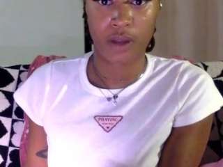 sexiiimamiii23 webcam