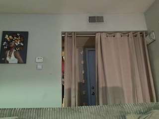 sexiiimamiii23 webcam