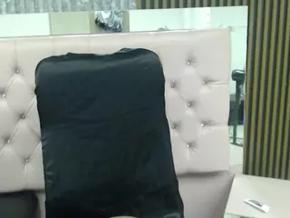 ZELLY-DIRTY's Live Sex Cam Show